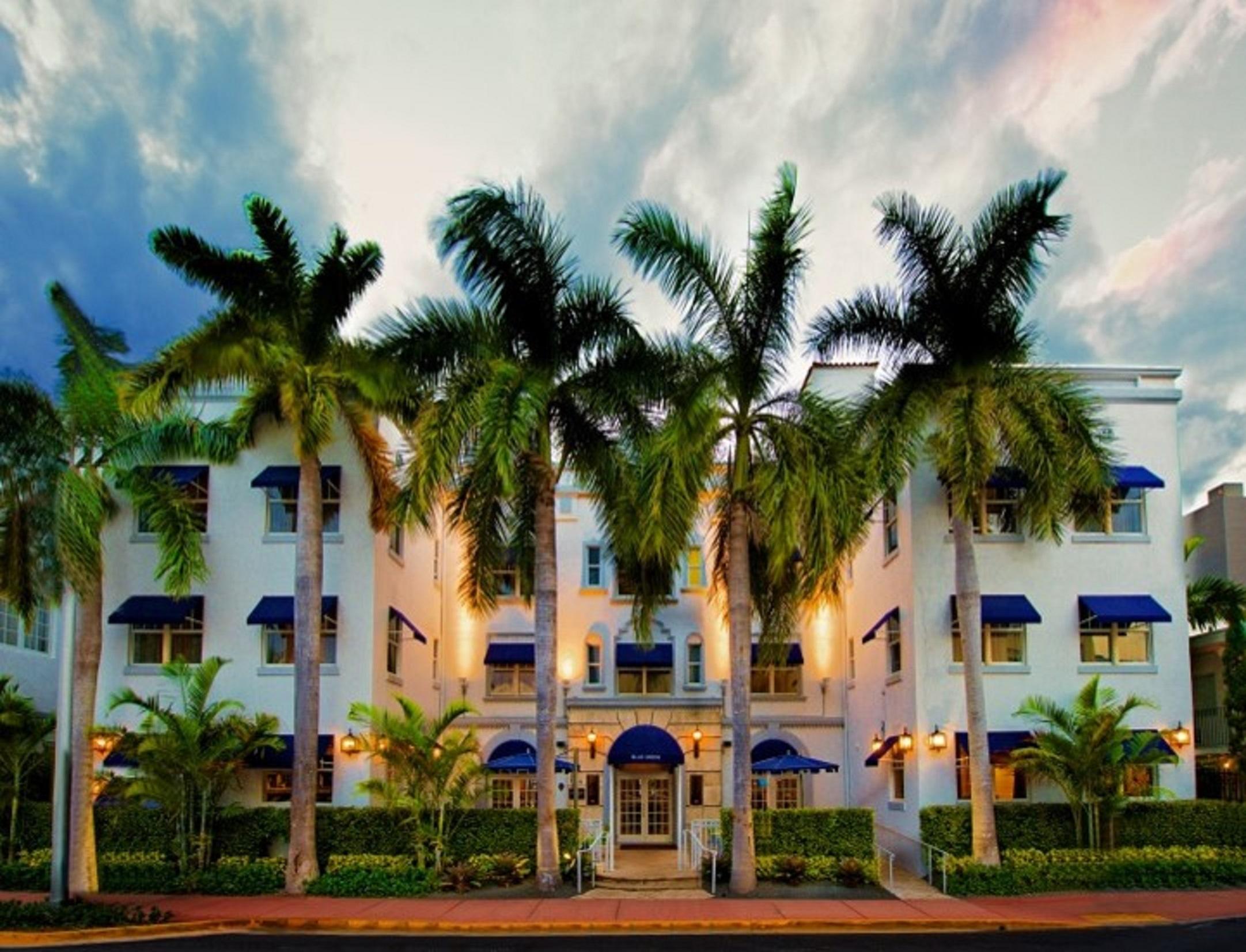 BLUE MOON HOTEL, AUTOGRAPH COLLECTION MIAMI BEACH | GREAT PRICES, BOOK AND  SAVE